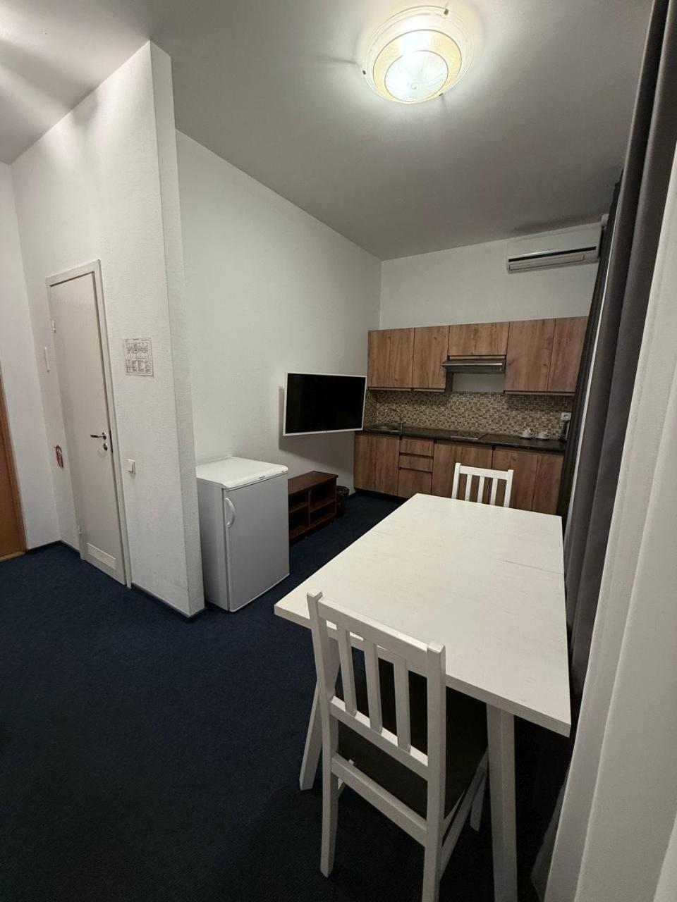 Biplan Hotel Daugavpils Dış mekan fotoğraf