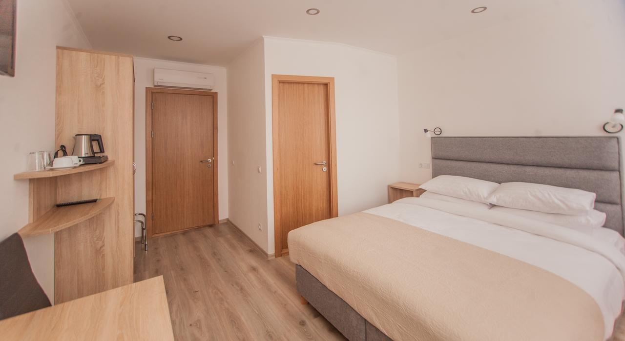 Biplan Hotel Daugavpils Dış mekan fotoğraf